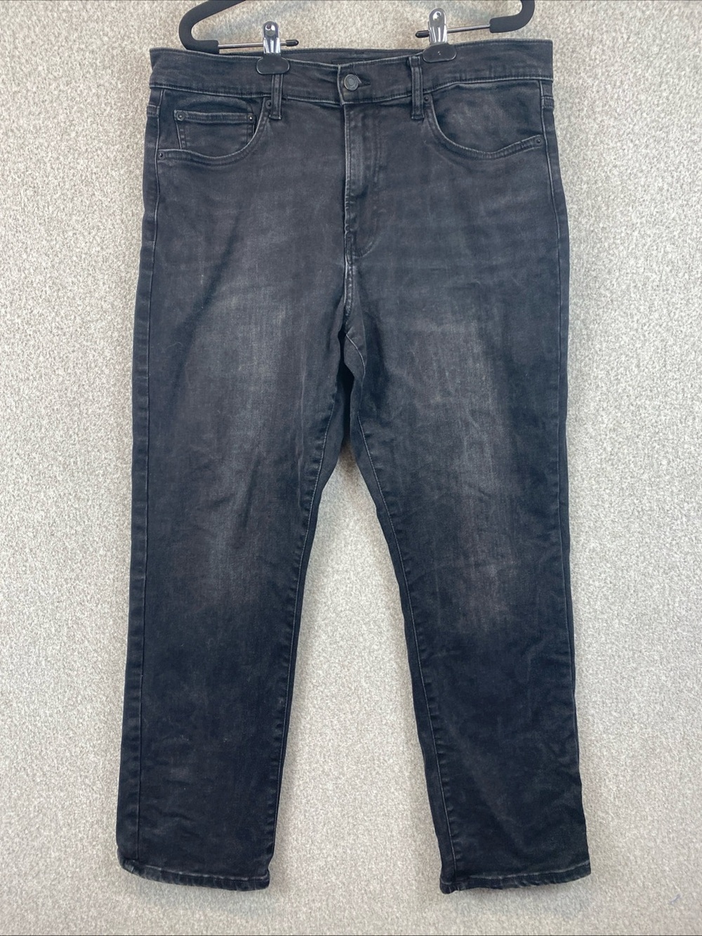 Lucky Brand 410 Athletic Straight Mens Black Jeans Size 34X30 Relaxed